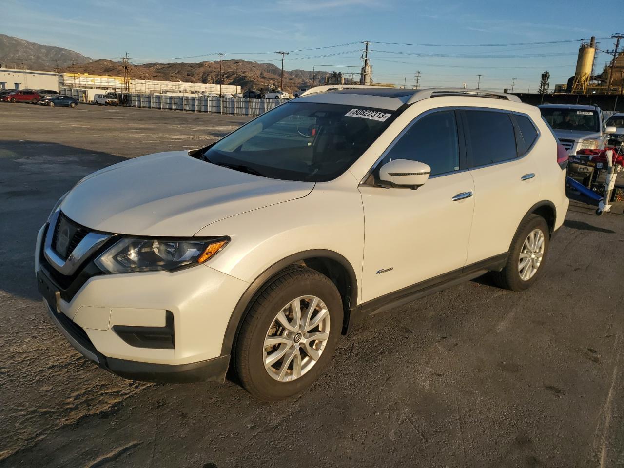 Image 1 of 2017 NISSAN ROGUE SV HYBRID 2017 with VIN 5N1ET2MV2HC827762
