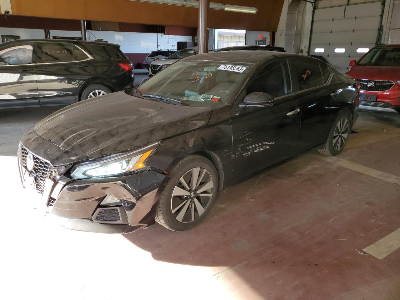 Obraz 1 z 2021 NISSAN ALTIMA SV 2021 z VIN 1N4BL4DV0MN303825