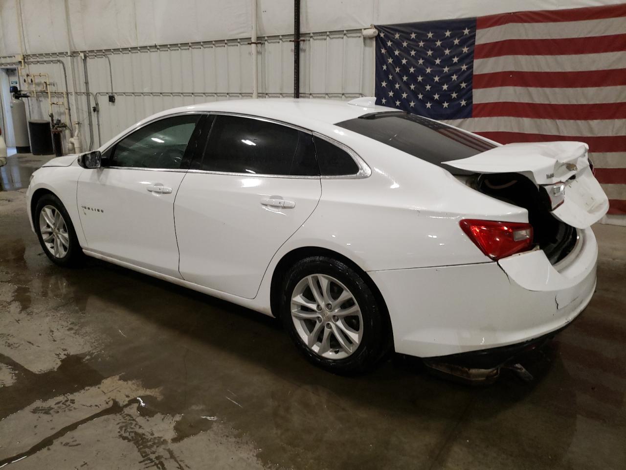 Obraz 2 z 2016 CHEVROLET MALIBU LT 2016 z VIN 1G1ZE5ST9GF298559