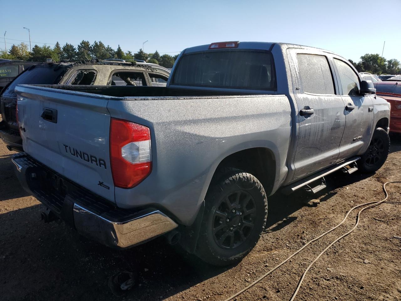 Obraz 3 z 2019 TOYOTA TUNDRA CREWMAX SR5 2019 z VIN 5TFDW5F18KX869016