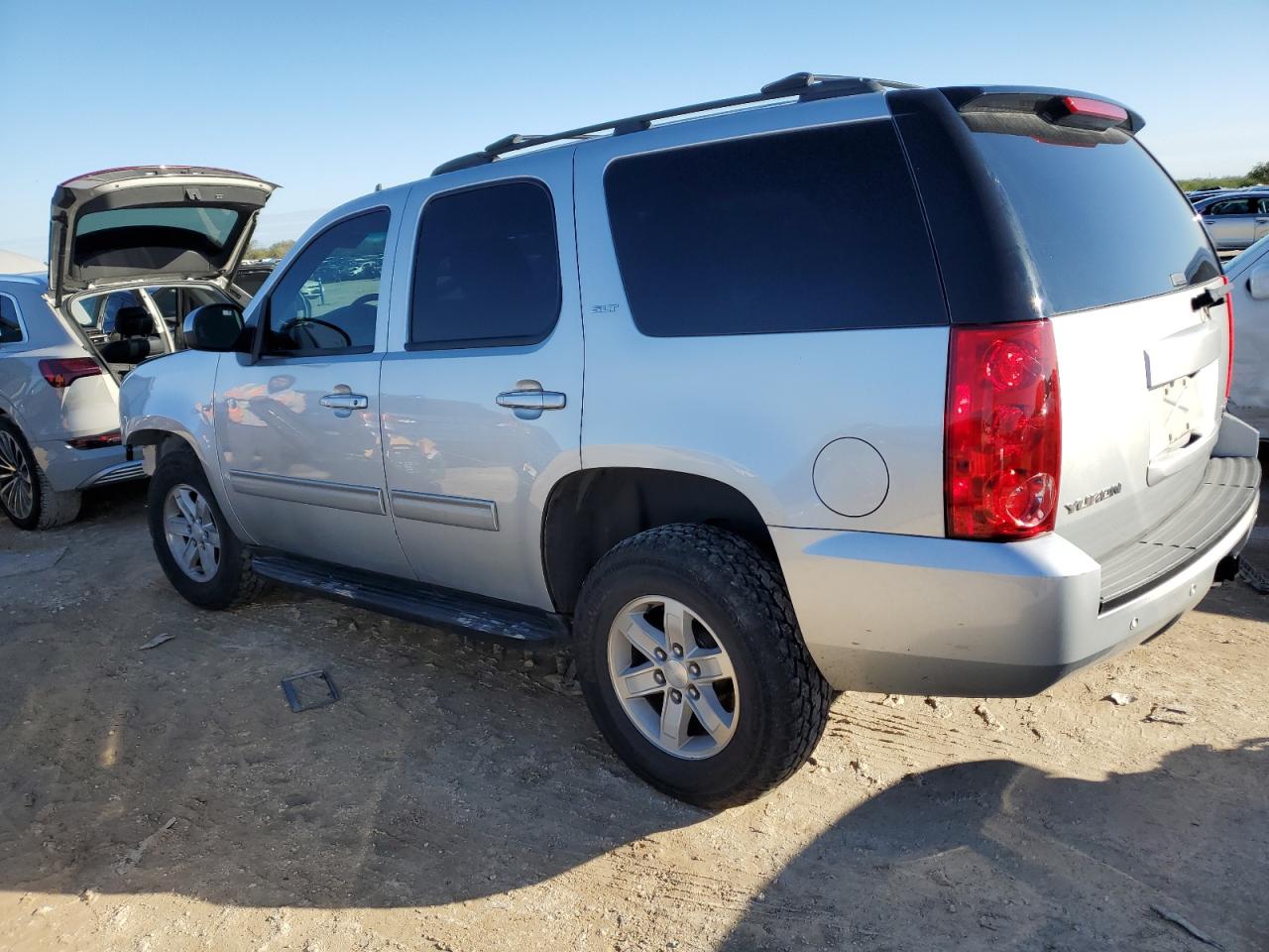 Obraz 2 z 2014 GMC YUKON SLT 2014 z VIN 1GKS2CE08ER143086