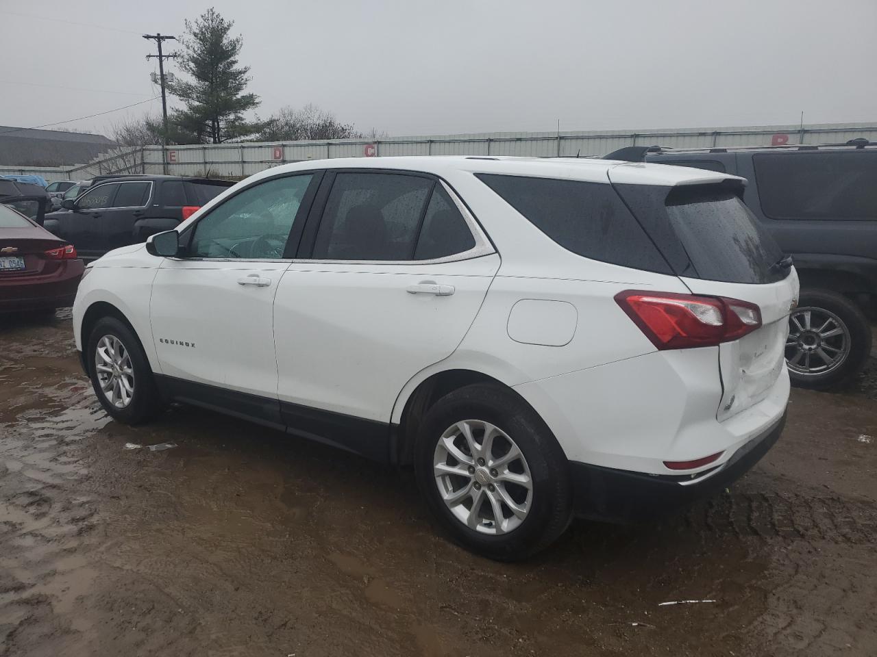 Image 2 of 2018 CHEVROLET EQUINOX LT 2018 with VIN 3GNAXJEV2JS507185