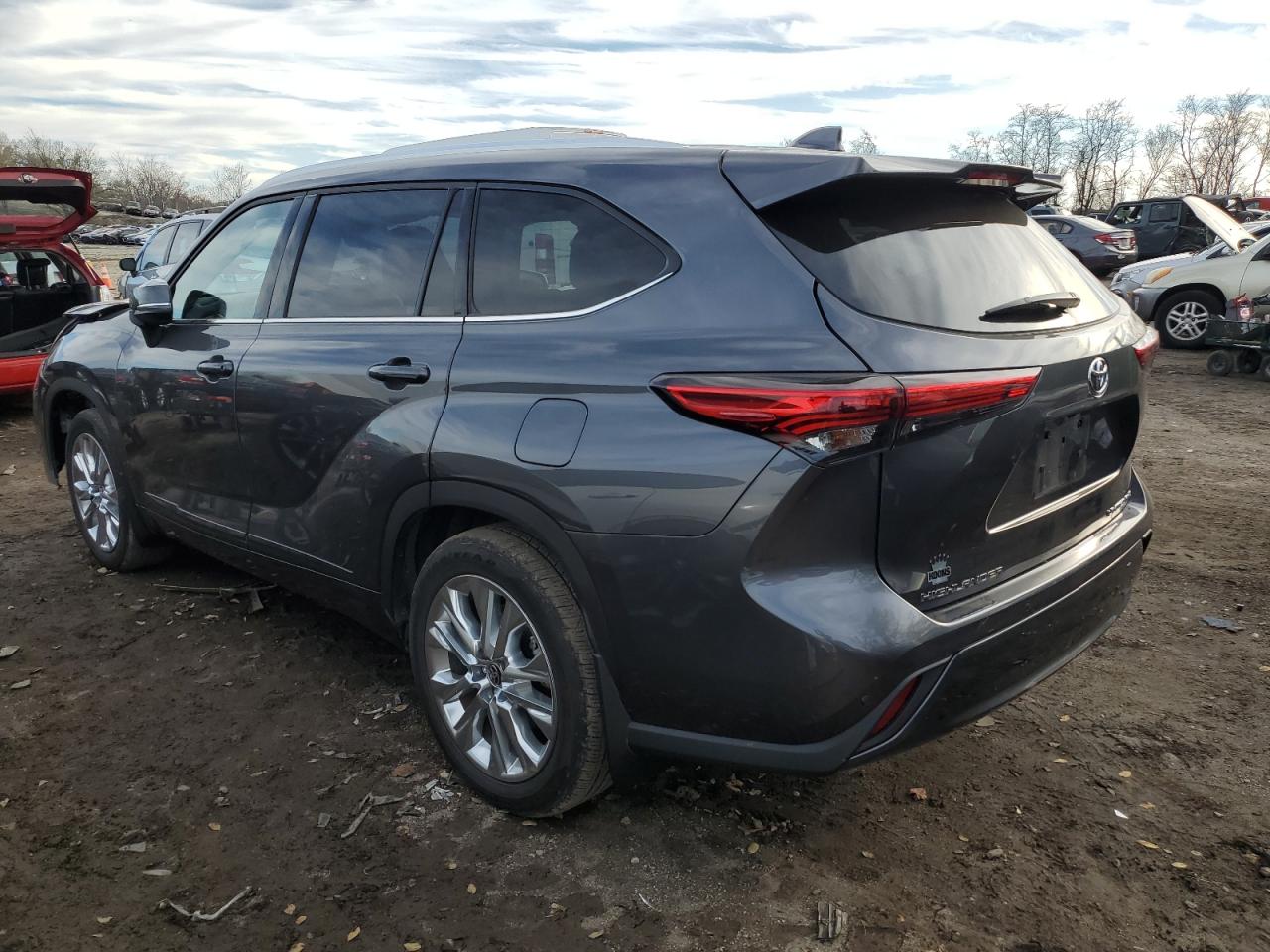 Изображение 2 2020 TOYOTA HIGHLANDER LIMITED 2020 с VIN 5TDDZRBH2LS016054