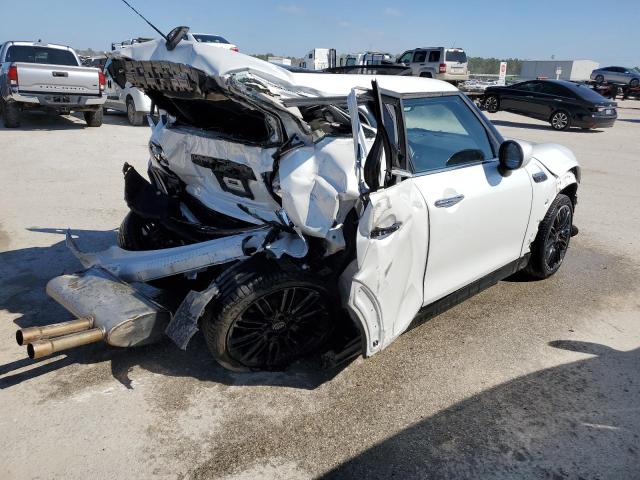 Изображение 3 2024 MINI COOPER S 2024 с VIN WMW53DK08R2V02738