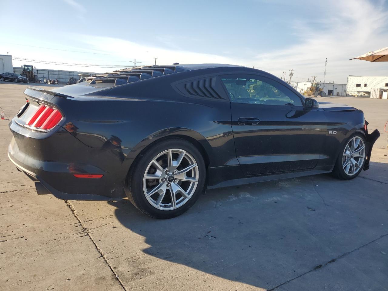 Изображение 3 2015 FORD MUSTANG GT 2015 с VIN 1FA6P8CF7F5399107