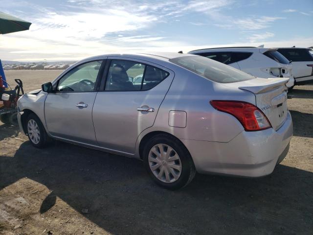 Obraz 2 z 2016 NISSAN VERSA S 2016 z VIN 3N1CN7AP8GL870338