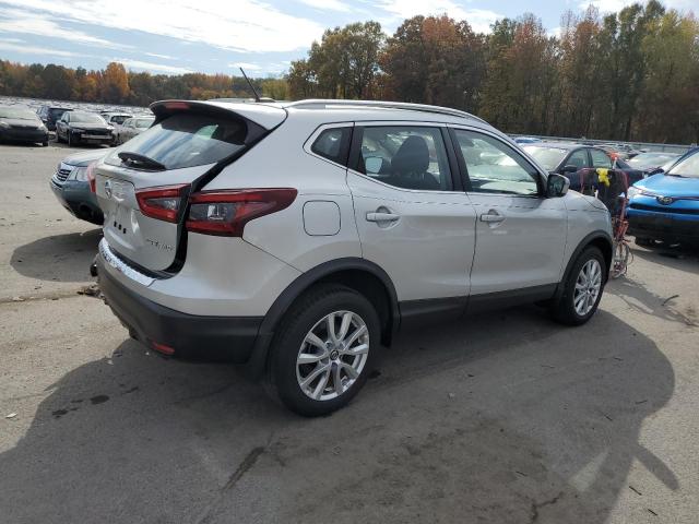 Image 3 of 2020 NISSAN ROGUE SPORT S 2020 with VIN JN1BJ1CW1LW374827