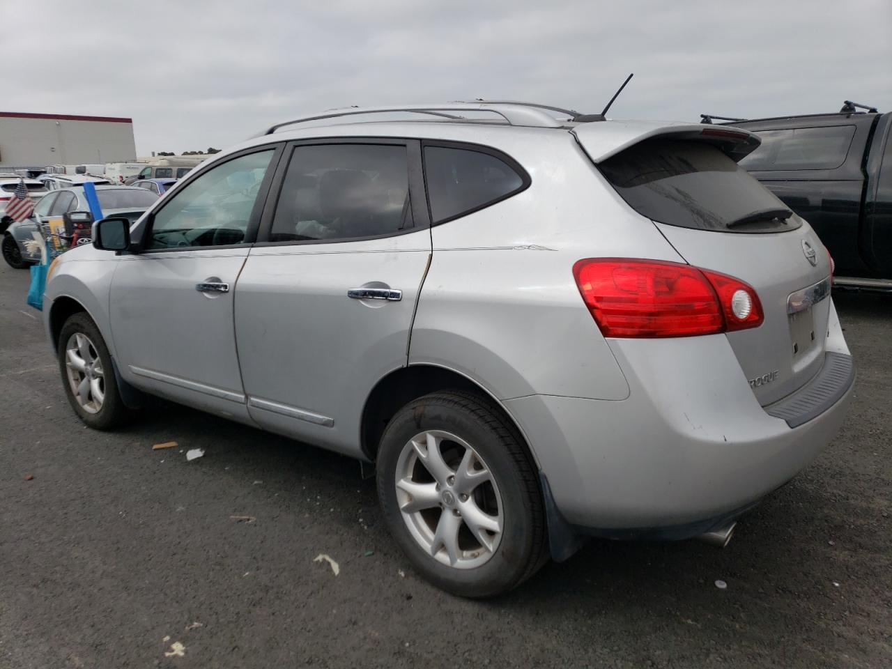Изображение 2 2011 NISSAN ROGUE S 2011 с VIN JN8AS5MT4BW168602