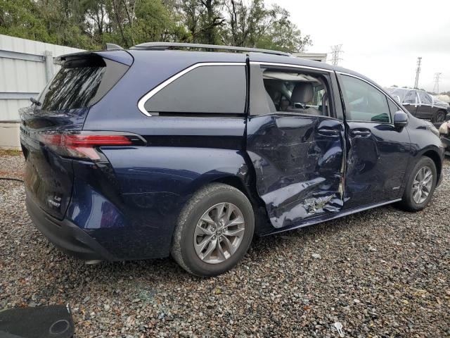 Obraz 3 z 2021 TOYOTA SIENNA LE 2021 z VIN 5TDKRKEC7MS058624