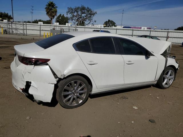 Obraz 3 z 2021 MAZDA 3 PREFERRED 2021 z VIN 3MZBPACL8MM200804