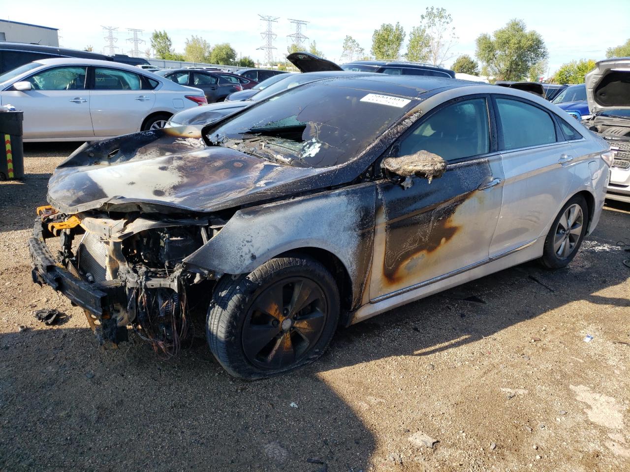 Image 1 of 2012 HYUNDAI SONATA HYBRID 2012 with VIN KMHEC4A42CA022548