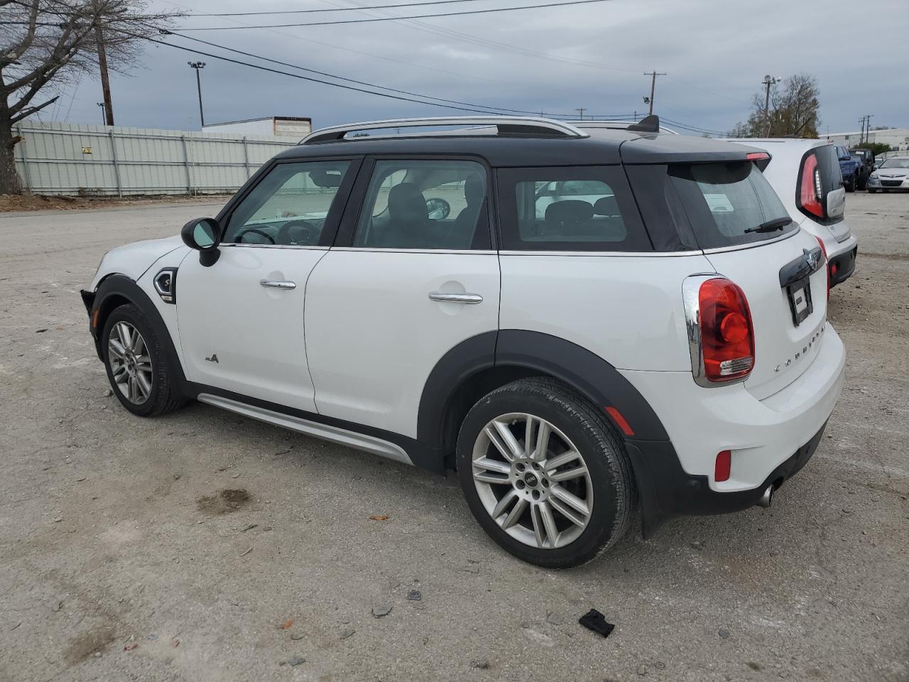Image 2 of 2018 MINI COOPER S COUNTRYMAN ALL4 2018 with VIN WMZYT5C39J3D83226