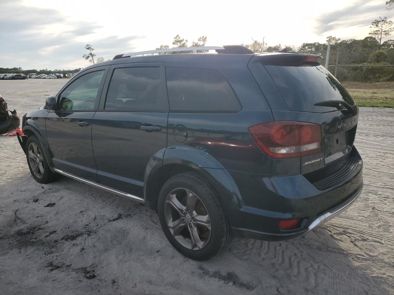 Image 2 of 2015 DODGE JOURNEY CROSSROAD 2015 with VIN 3C4PDCGG9FT611292