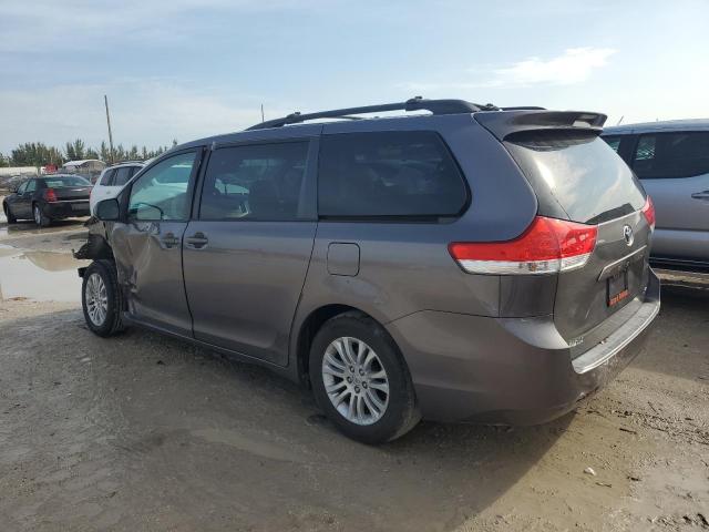 Image 2 of 2011 TOYOTA SIENNA XLE 2011 with VIN 5TDYK3DC1BS008823