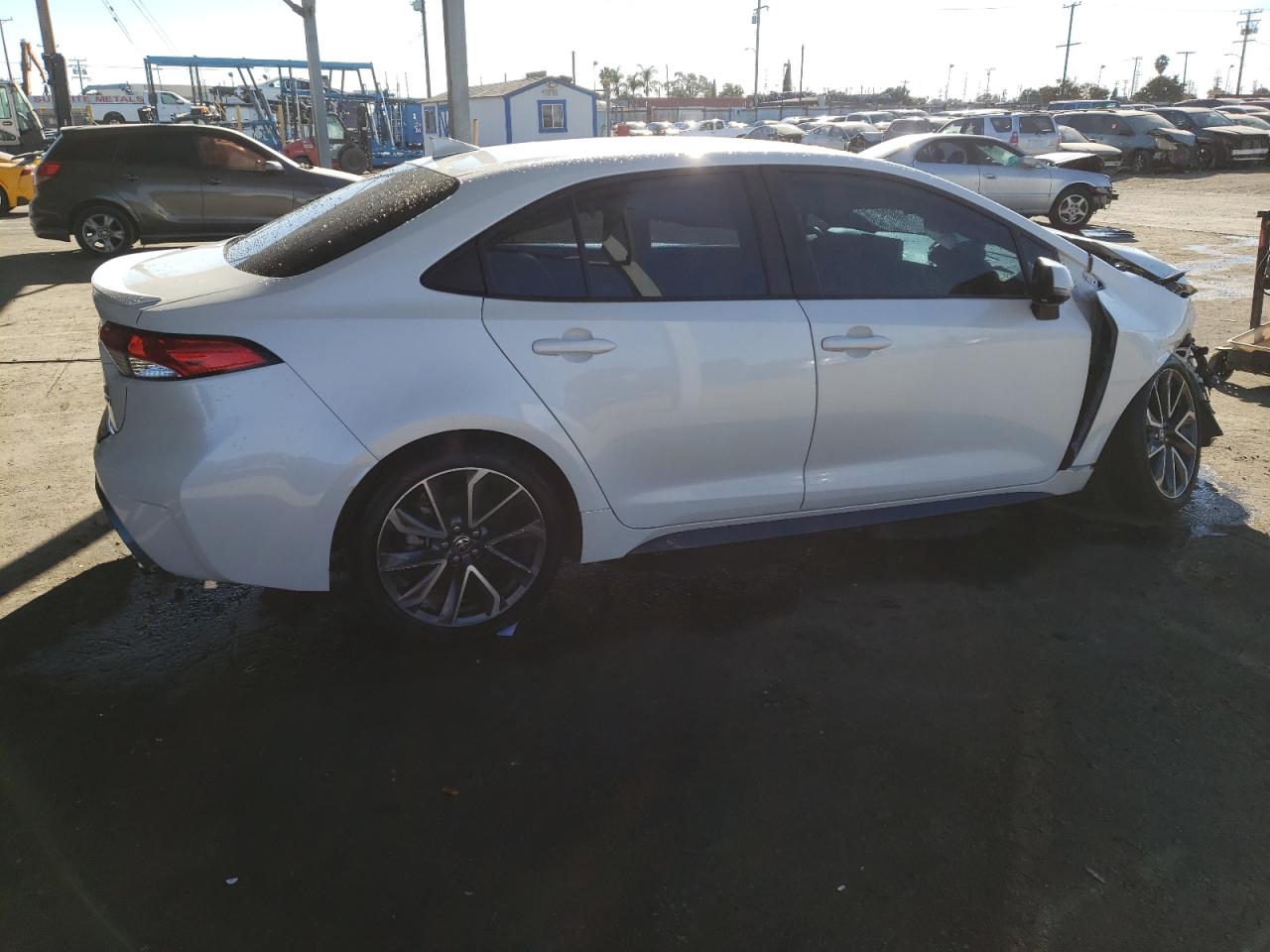 Obraz 3 z 2020 TOYOTA COROLLA SE 2020 z VIN 5YFS4RCE9LP033470