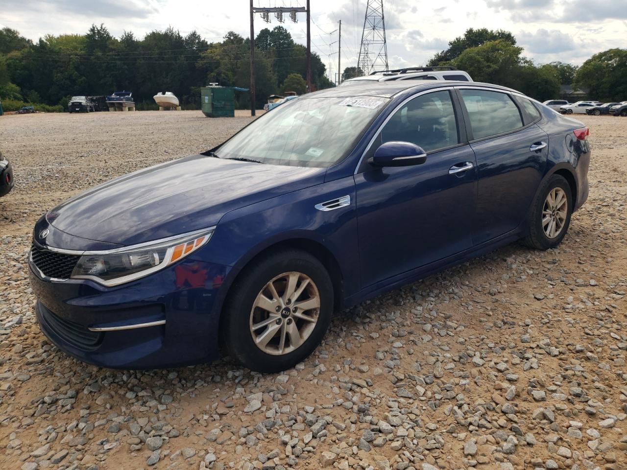 Obraz 1 z 2017 KIA OPTIMA LX 2017 z VIN 5XXGT4L37HG152354