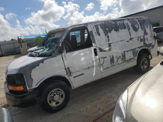 2004 GMC SAVANA G2500 2004 image