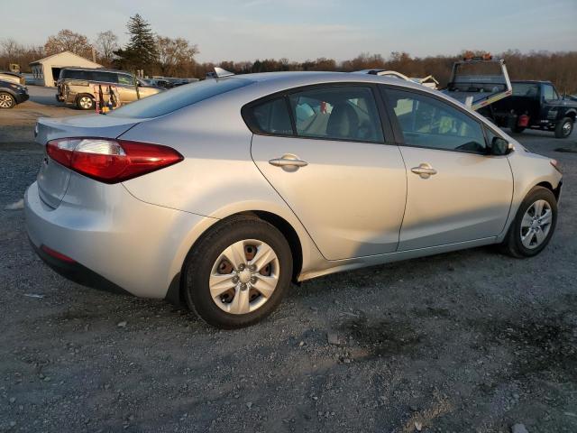 Obraz 3 z 2016 KIA FORTE LX 2016 z VIN KNAFK4A66G5613491