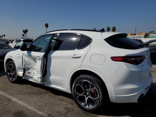 Image 2 of 2022 ALFA ROMEO STELVIO TI 2022 with VIN ZASPAKBN2N7D47268