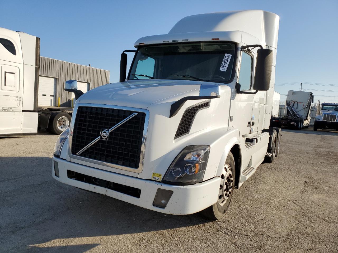 Obraz 2 z 2013 VOLVO VN VNL 2013 z VIN 4V4NC9EH0DN129904