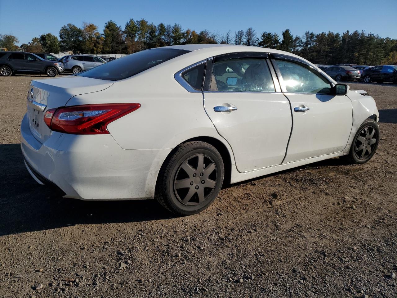 Obraz 3 z 2016 NISSAN ALTIMA 2.5 2016 z VIN 1N4AL3AP0GN367251