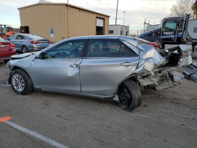 Obraz 2 z 2016 TOYOTA CAMRY LE 2016 z VIN 4T1BF1FK6GU211157