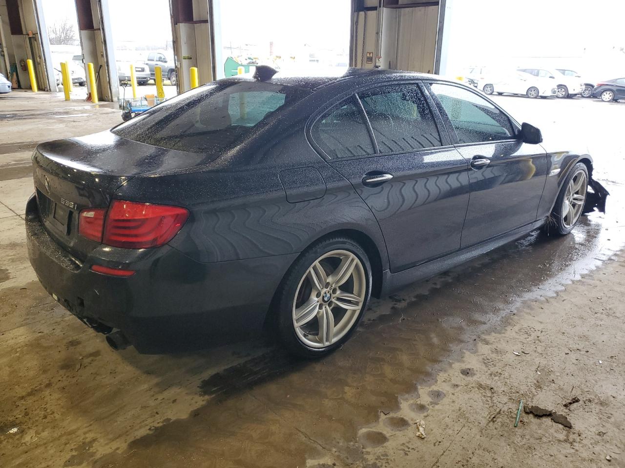 Изображение 3 2013 BMW 535 I 2013 с VIN WBAFR7C59DDU78655