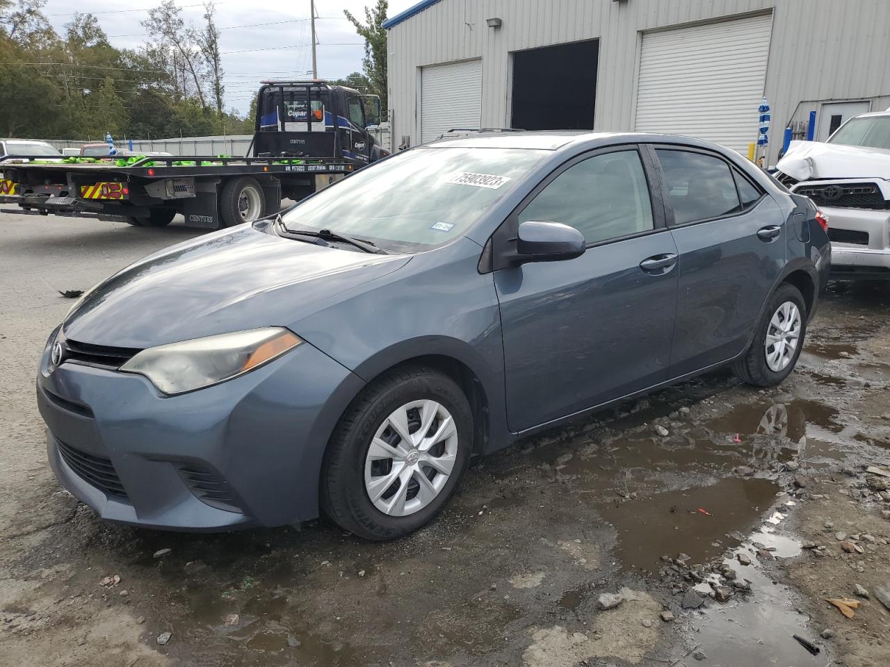 Image 1 of 2015 TOYOTA COROLLA L 2015 with VIN 2T1BURHE9FC321440