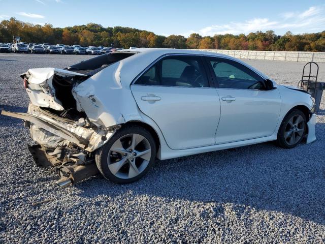Image 3 of 2014 TOYOTA CAMRY L 2014 with VIN 4T1BF1FK3EU421888