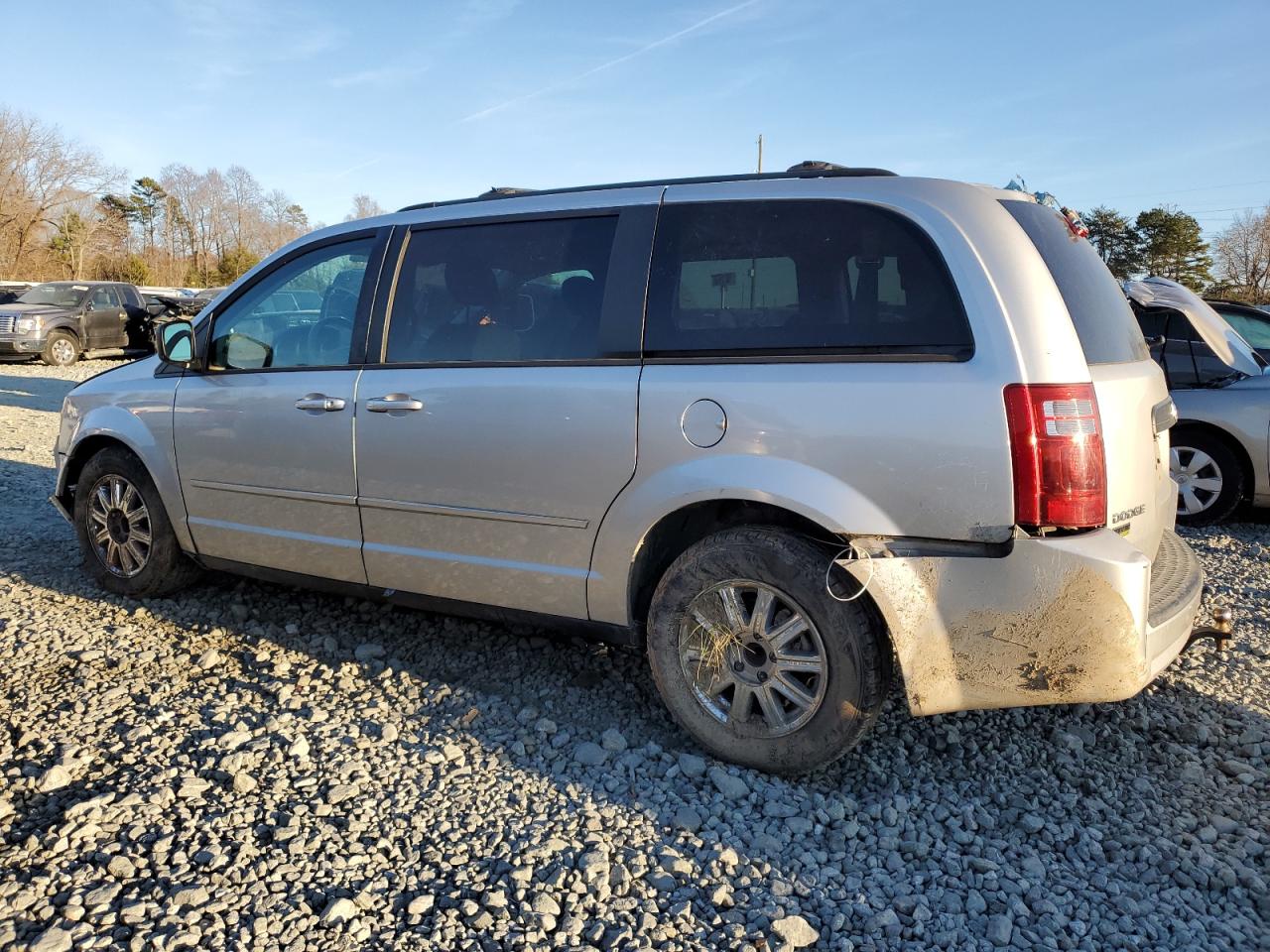 Image 2 of 2010 DODGE GRAND CARAVAN SE 2010 with VIN 2D4RN4DEXAR218429