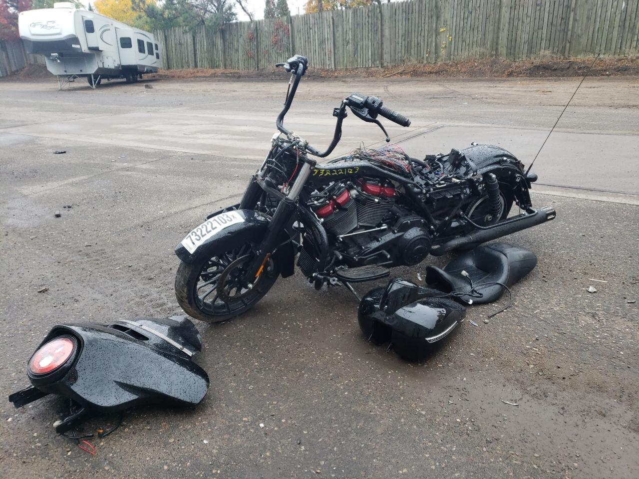 Obraz 2 z 2019 HARLEY-DAVIDSON FLHXS  2019 z VIN 1HD1KRP19KB612446