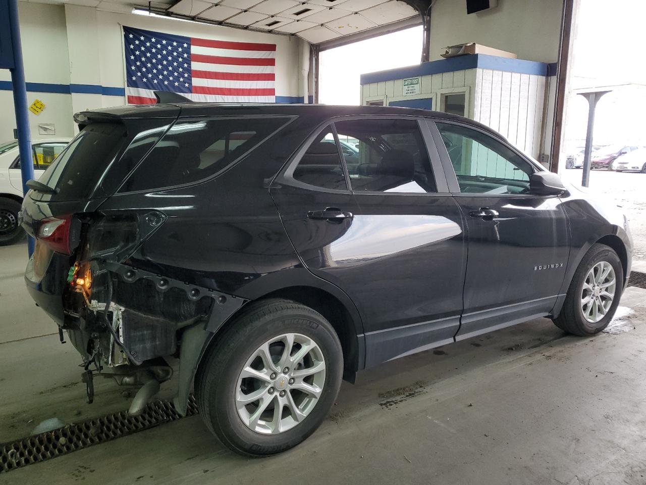 Изображение 3 2020 CHEVROLET EQUINOX LS 2020 с VIN 2GNAXHEV9L6229122