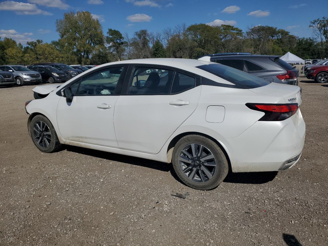 Obraz 2 z 2021 NISSAN VERSA SV 2021 z VIN 3N1CN8EV1ML888108