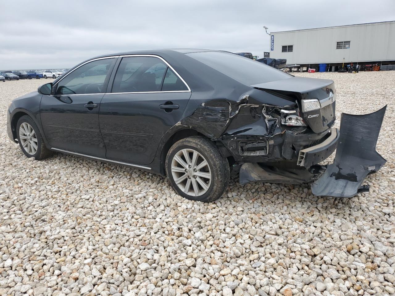 Image 2 of 2014 TOYOTA CAMRY L 2014 with VIN 4T4BF1FK8ER369423