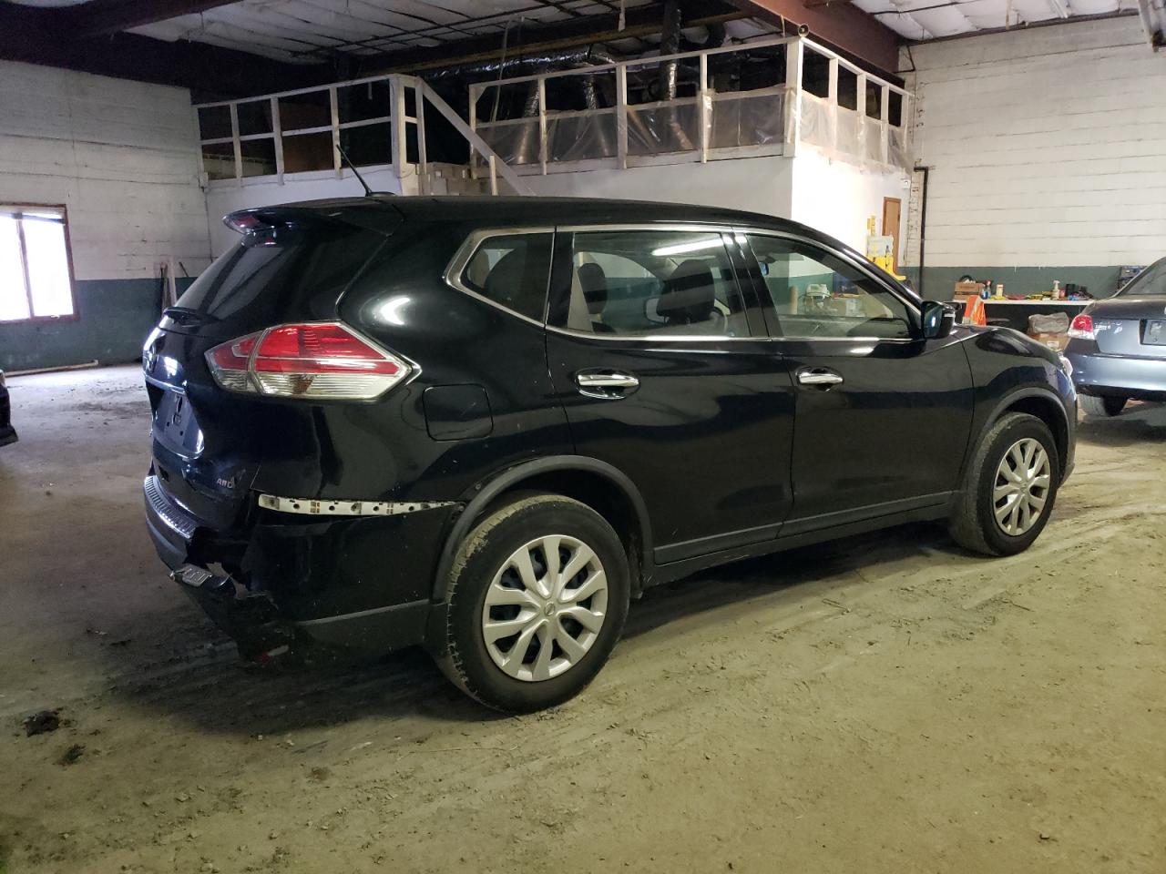 Изображение 3 2015 NISSAN ROGUE S 2015 с VIN KNMAT2MV7FP546338