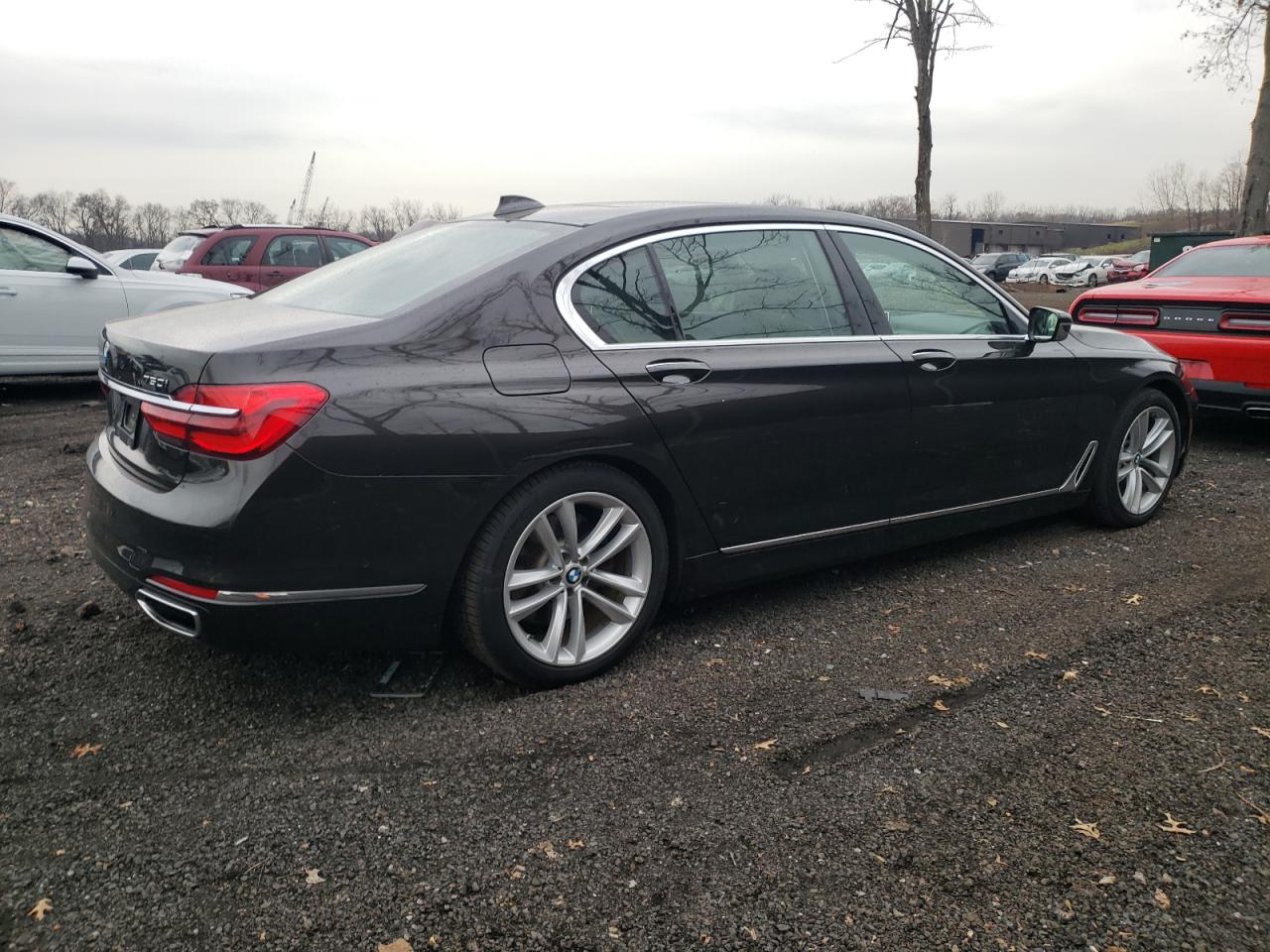 Image 3 of 2016 BMW 750 XI 2016 with VIN WBA7F2C53GG420155