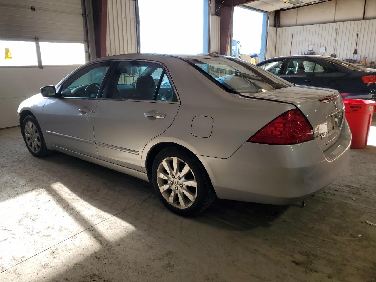 Obraz 2 z 2007 HONDA ACCORD EX 2007 z VIN 1HGCM66587A055390