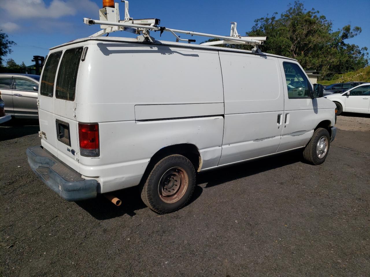 Image 3 of 2013 FORD ECONOLINE E150 VAN 2013 with VIN 1FTNE1EW6DDA23680