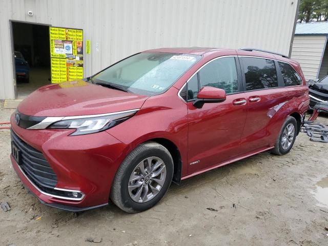 2021 TOYOTA SIENNA XLE 2021 image