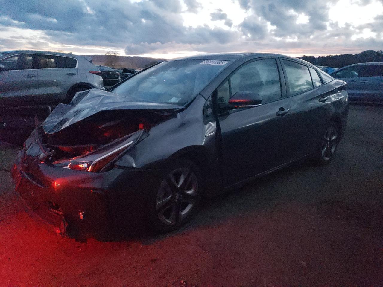 Image 1 of 2020 TOYOTA PRIUS L 2020 with VIN JTDKARFU9L3122282