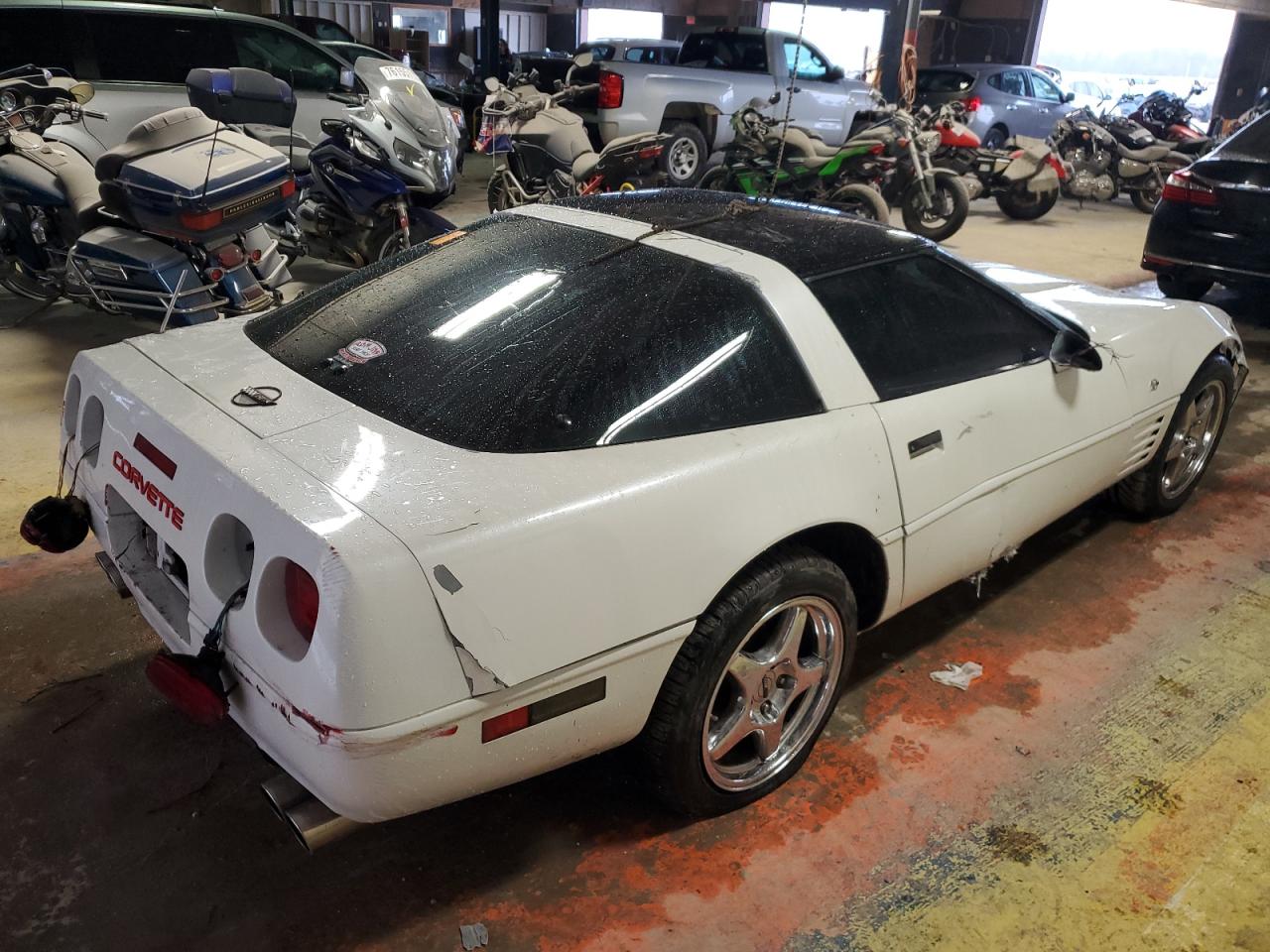 Obraz 3 z 1992 CHEVROLET CORVETTE  1992 z VIN 1G1YY23P8N5119773