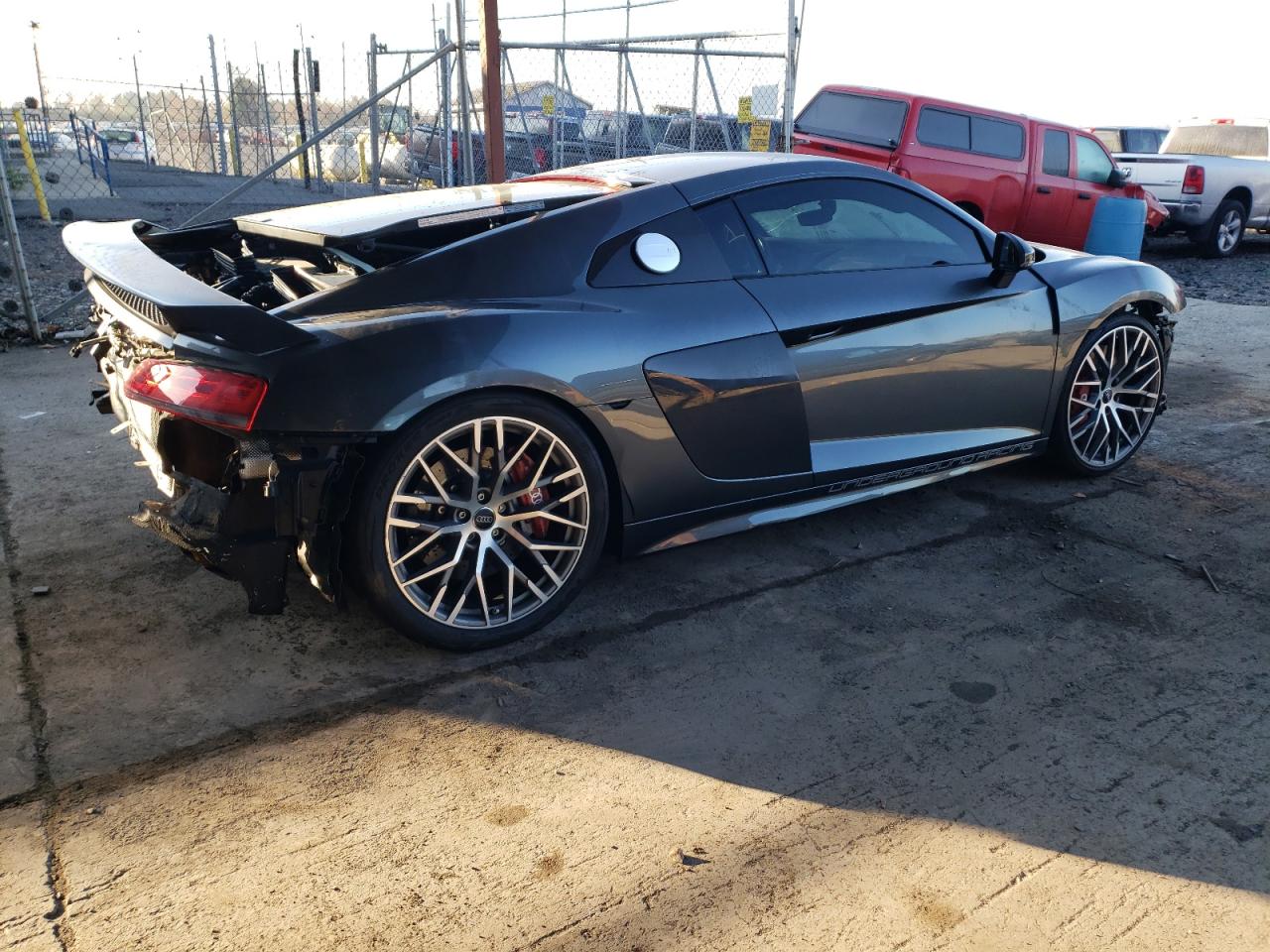 Image 3 of 2017 AUDI R8 5.2 PLUS QUATTRO 2017 with VIN WUAKBAFXXH7903484