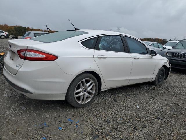 Image 3 of 2015 FORD FUSION SE 2015 with VIN 3FA6P0HD2FR300876