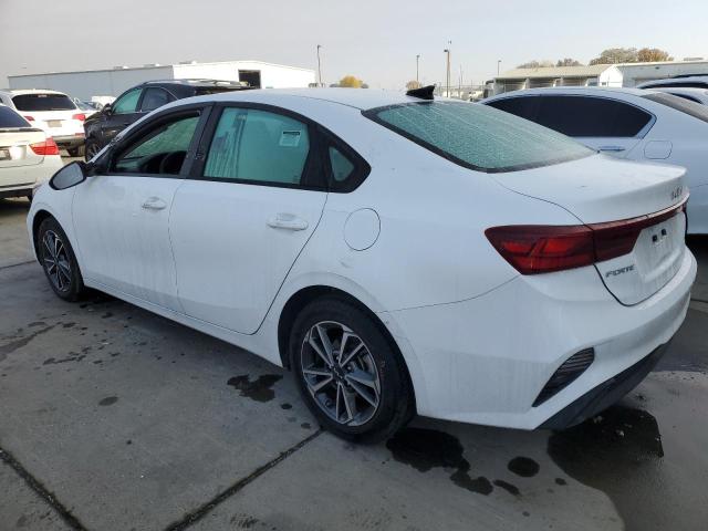 Obraz 2 z 2022 KIA FORTE FE 2022 z VIN 3KPF24AD1NE488354