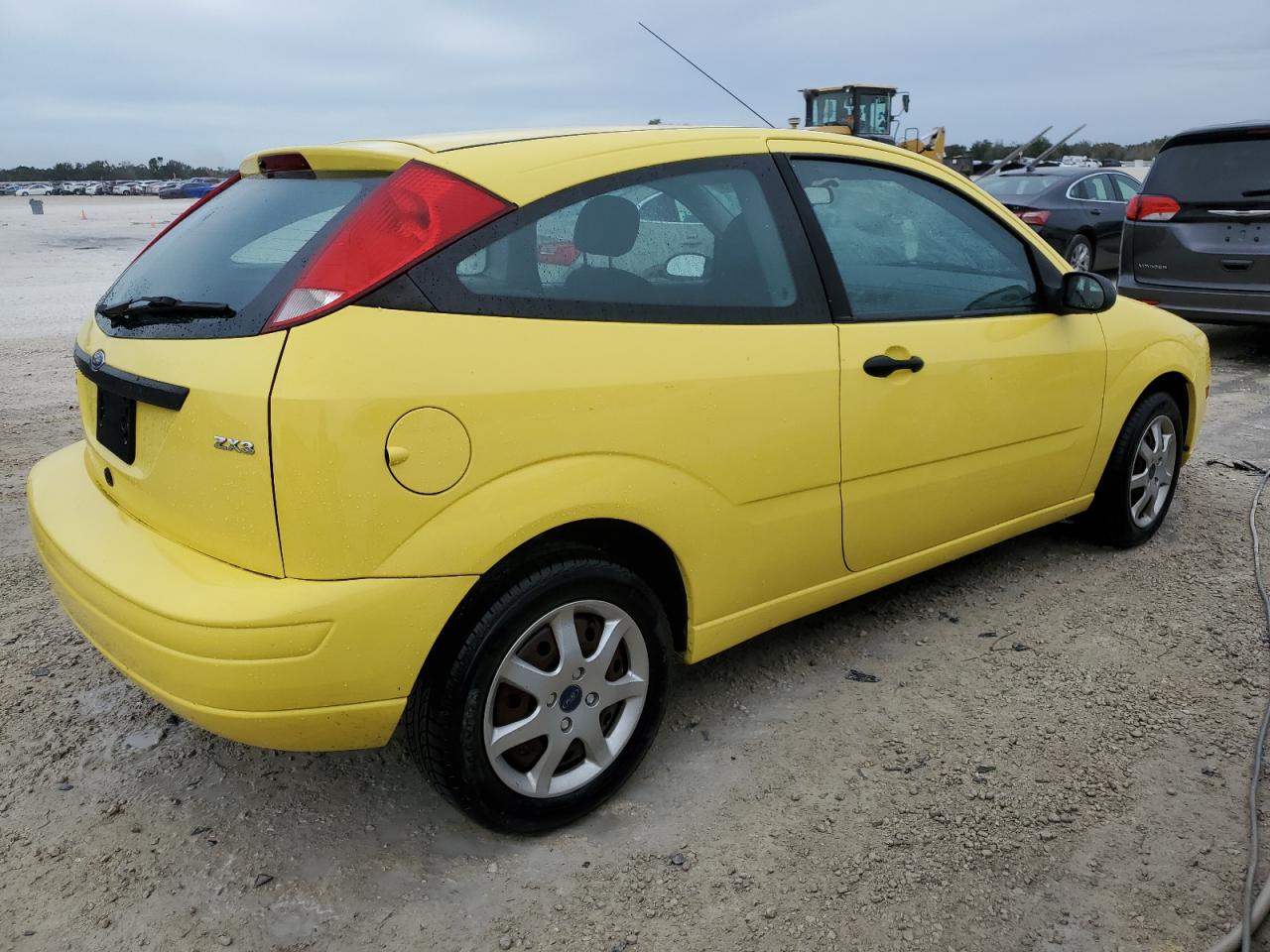 Изображение 3 2005 FORD FOCUS ZX3 2005 с VIN 3FAFP31N05R152195