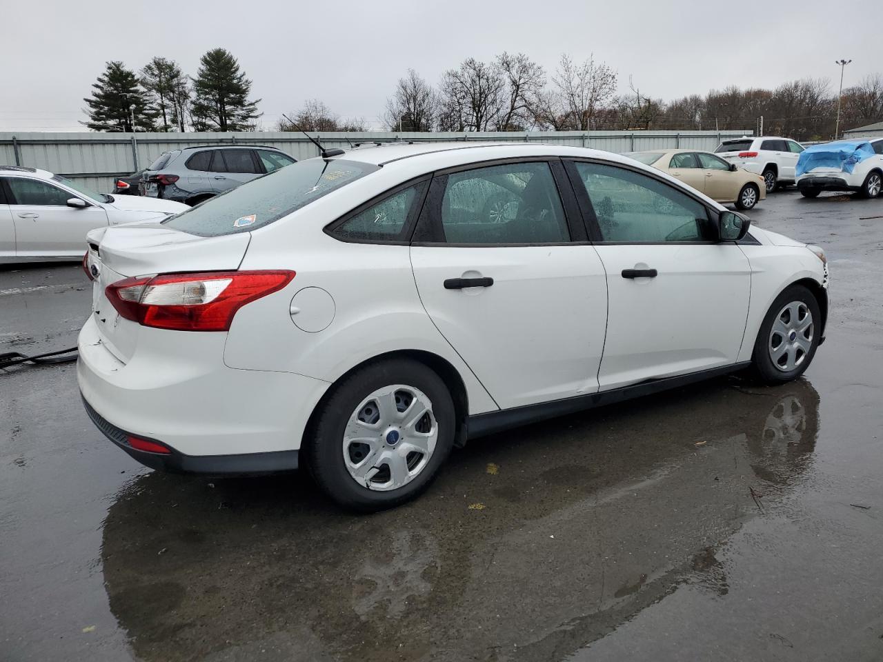 Изображение 3 2013 FORD FOCUS S 2013 с VIN 1FADP3E25DL125093