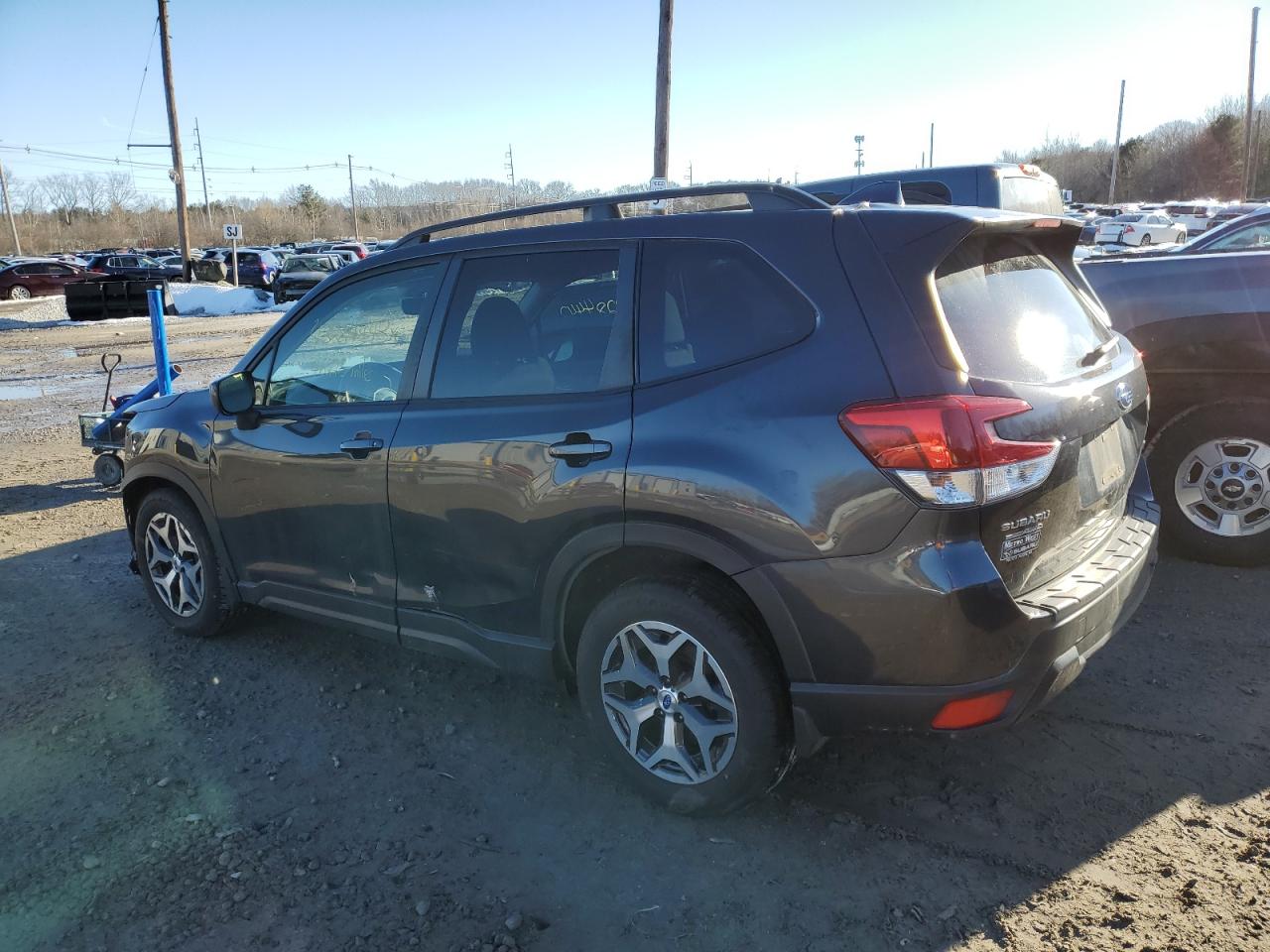 Изображение 2 2019 SUBARU FORESTER PREMIUM 2019 с VIN JF2SKAEC8KH425242