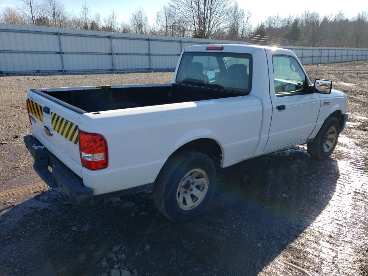 Image 3 of 2009 FORD RANGER  2009 with VIN 1FTYR10D79PA35186