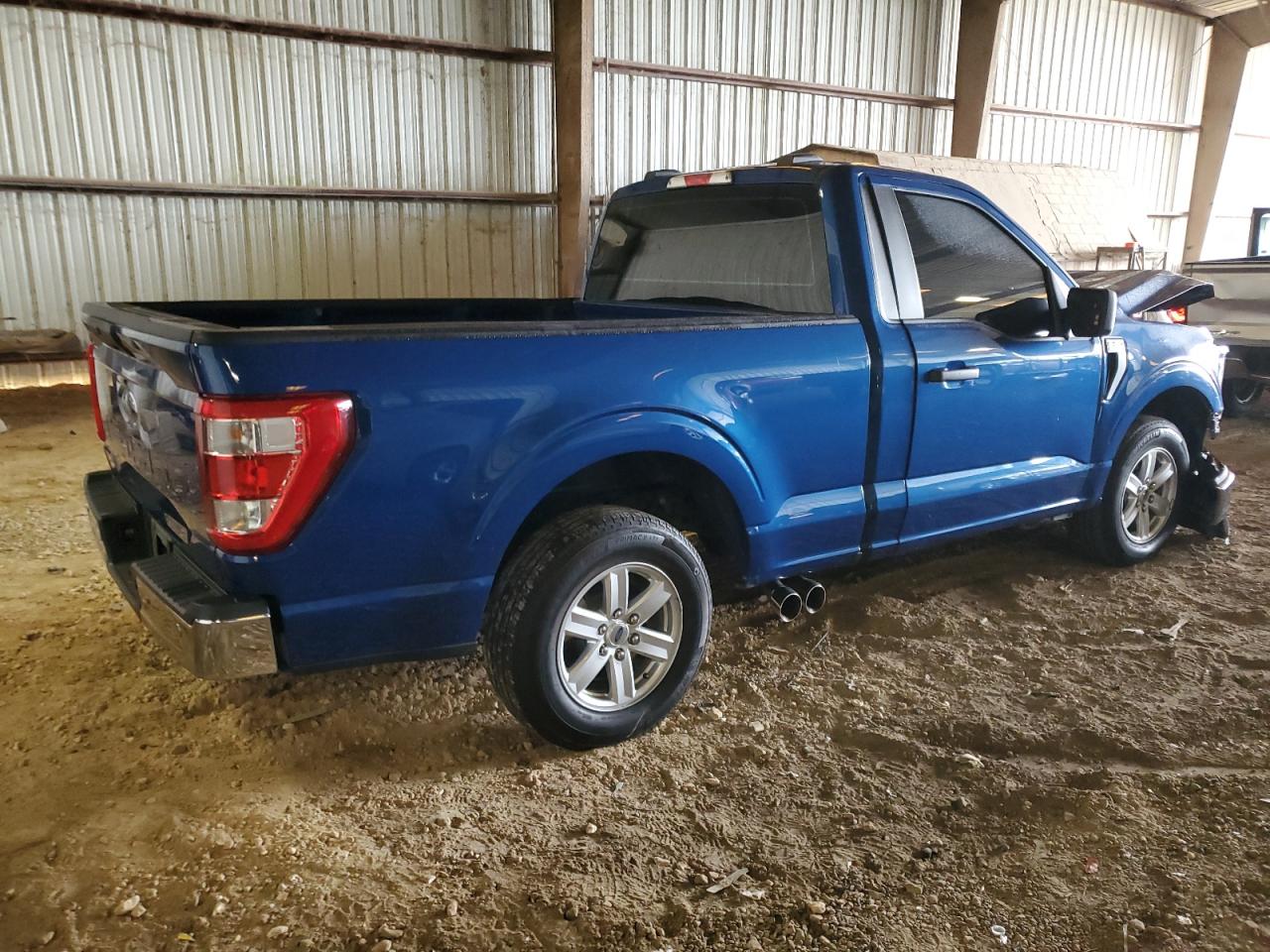 Obraz 3 z 2022 FORD F150  2022 z VIN 1FTMF1C51NKE24487