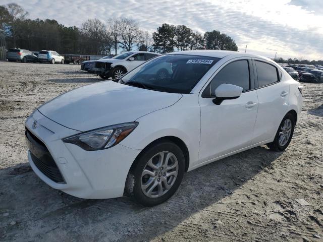 Obraz 1 z 2018 TOYOTA YARIS IA  2018 z VIN 3MYDLBYV9JY329292